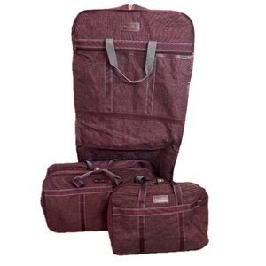 UNAVAILABLE -VTG Oscar De La Renta 3pc Soft Sided Luggage